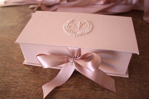 How to Create Instagram-Worthy Bridesmaid Proposal Boxes