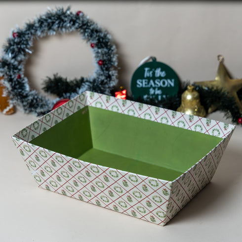 Mistletoe Green Basket