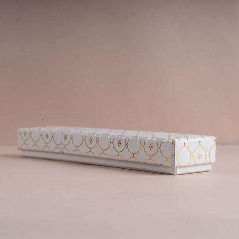 Moroccan Ivory Gold Foil Rigid Chocolate Box ( Cavity of 6 pcs )