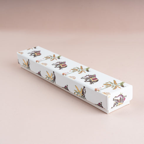 Van Mahal Gold Foil Rigid Chocolate Box (Ivory - Cavity of 6 pcs)