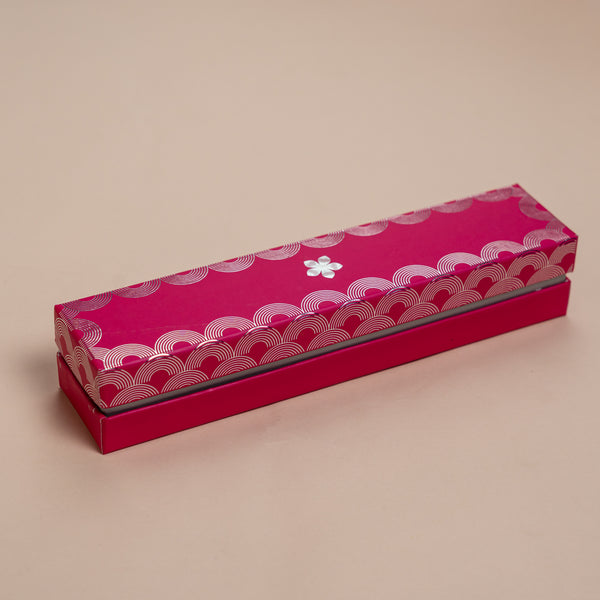 Utsav Rani Pink Cuff Style Mithai/Chocolate Box ( Cavity of 6 pcs )