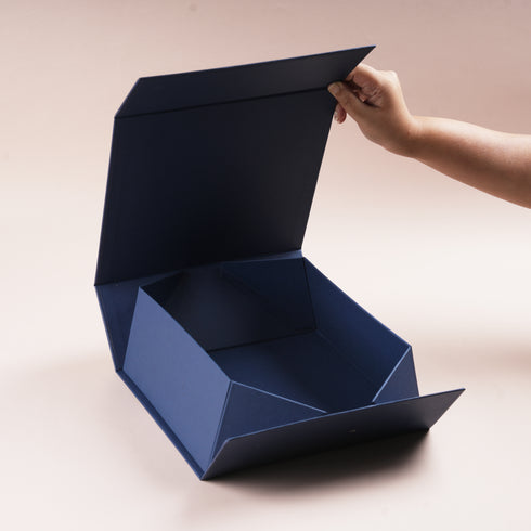 Collapsible Magnetic Blue Box