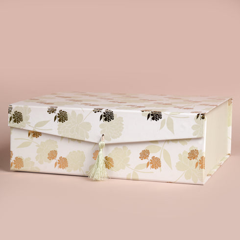 Peony Mint Green Tassel Box - Foldable/Collapsible Magnetic Box