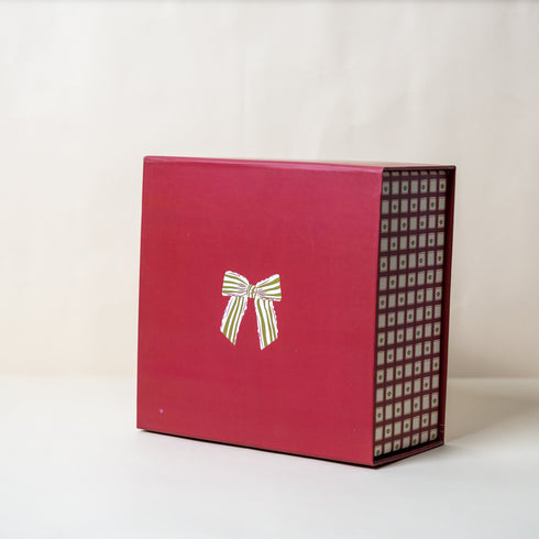 Christmas Bow Red Magnetic Gift Box