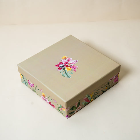 Botanical Almond Box
