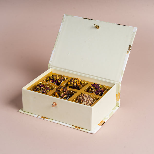 Peony Mint Green Mithai/Bakery Box (Cavity of 6 pcs) - The Keepsake Edition