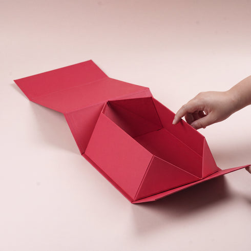 Collapsible Magnetic Red Box
