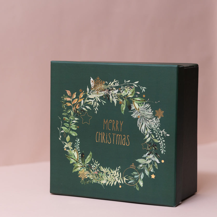 Merry Christmas Wreath Box (Emerald Green)